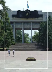حديقة الشهداء "28 بانفيلوف" Park of 28 Panfilov Guardsmen، ألماتي، كازاخستان